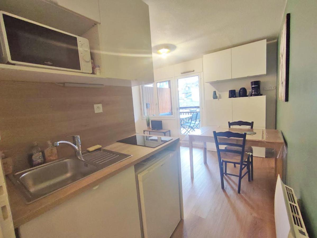 Le Cerf Charmant, T2, Luchon, Wifi, Balcon, Ascenseur, 4 Personnes Bagnères-de-Luchon Eksteriør billede